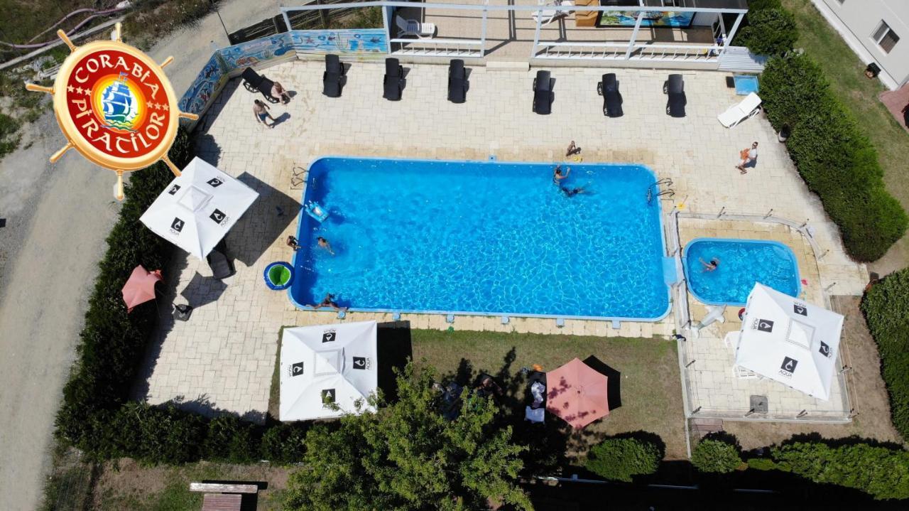 Club De Vacanta Corabia Piratilor-Mamaia Nord Неводарі Екстер'єр фото