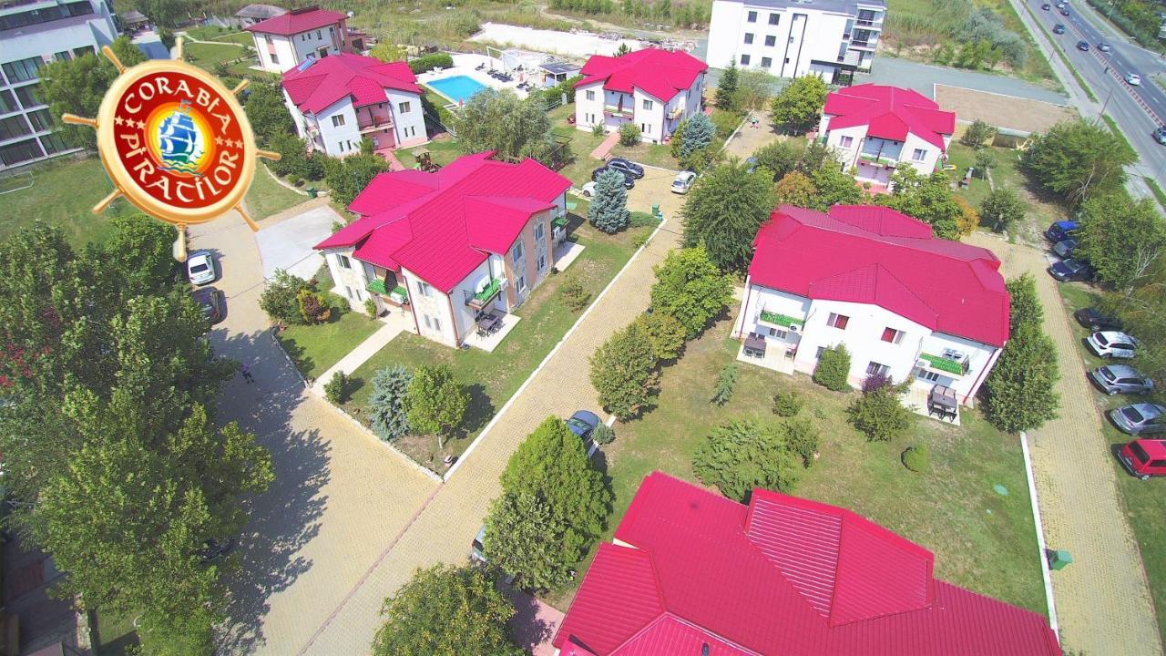 Club De Vacanta Corabia Piratilor-Mamaia Nord Неводарі Екстер'єр фото